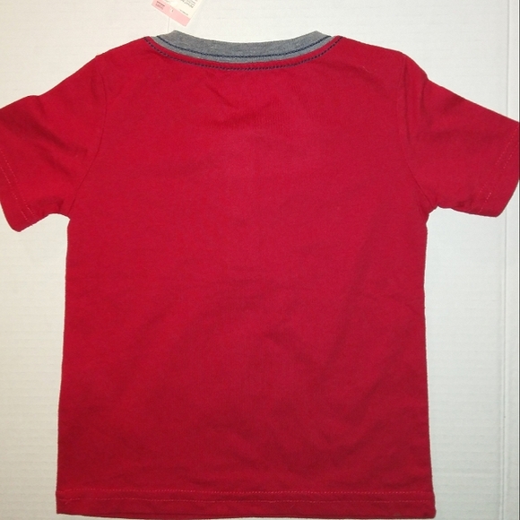 ☆NWT☆Toddler Boys ☆TOUGHSKINS☆Red Short Sleeve Shark Patch T-shirt - Picture 4 of 9